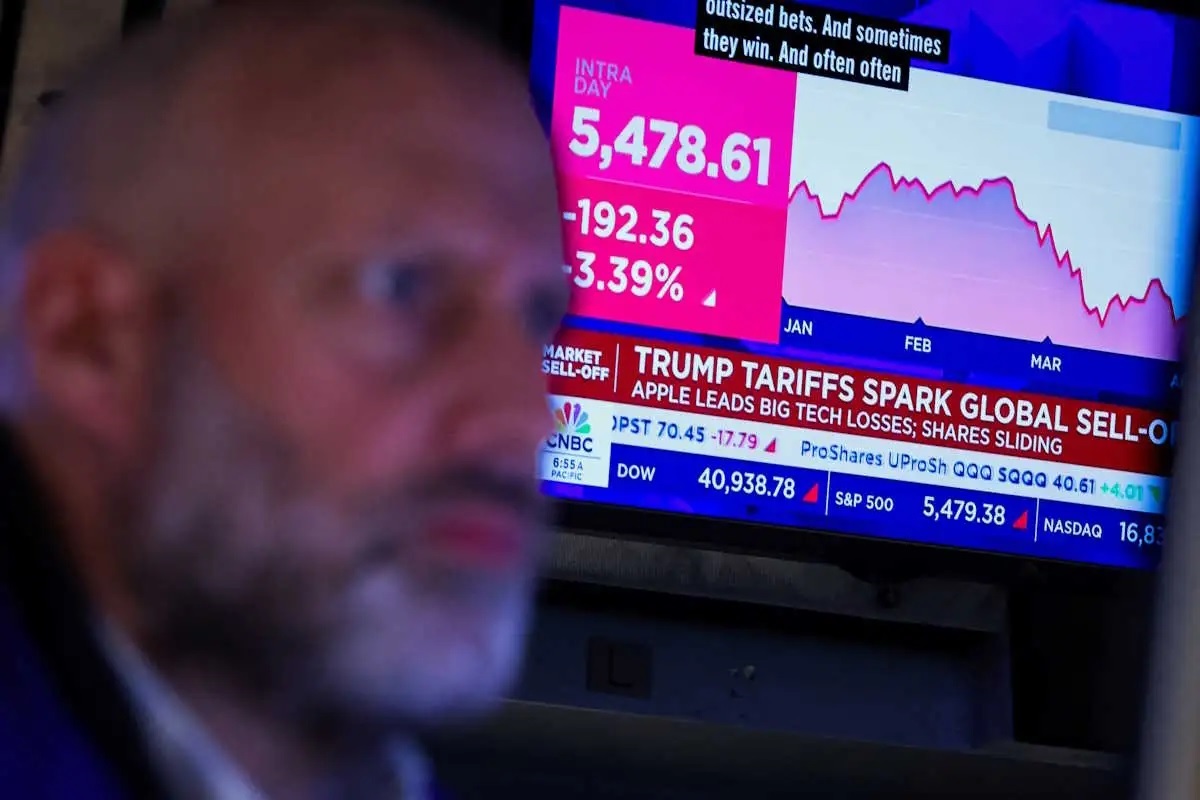 Ανησυχία στη Wall Street