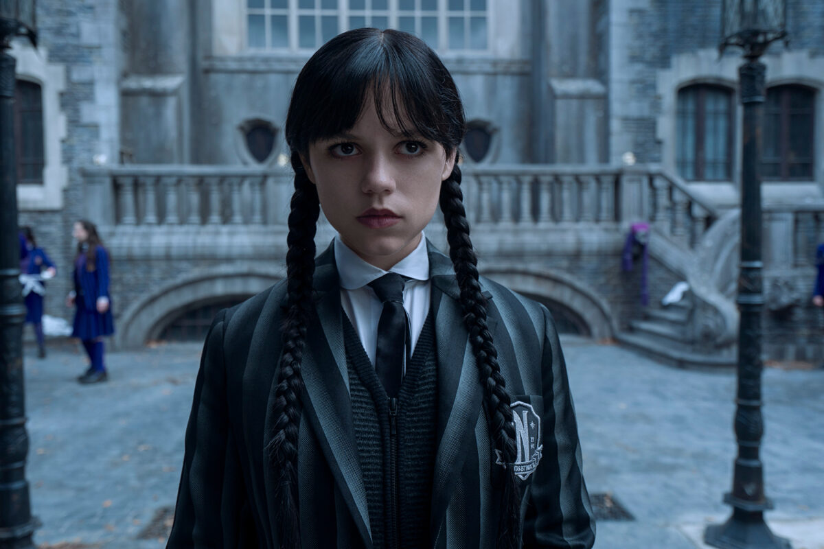 Netflix: Wednesday, Στη Λάσπη, Perfect Match και όλες οι σειρές που πρέπει να δεις τον Αύγουστο