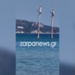 Οι νεαροί σκαρφαλώνουν πάνω στο ιστιοφόρο