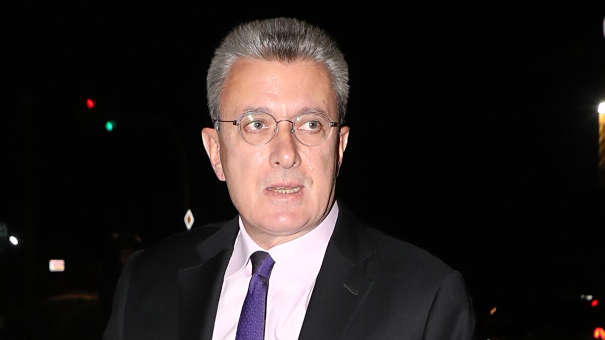 Νίκος Χατζηνικολάου
