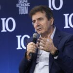 Ο Μιχάλης Χρυσοχοΐδης