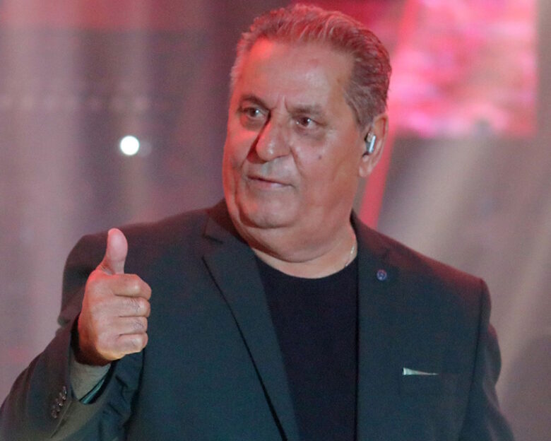 Ζαφείρης Μελάς: Ο Οικονομόπουλος δεν είναι λαϊκός, δεν μπορεί να πει ζεϊμπέκικο, όπως το αποδίδω εγώ