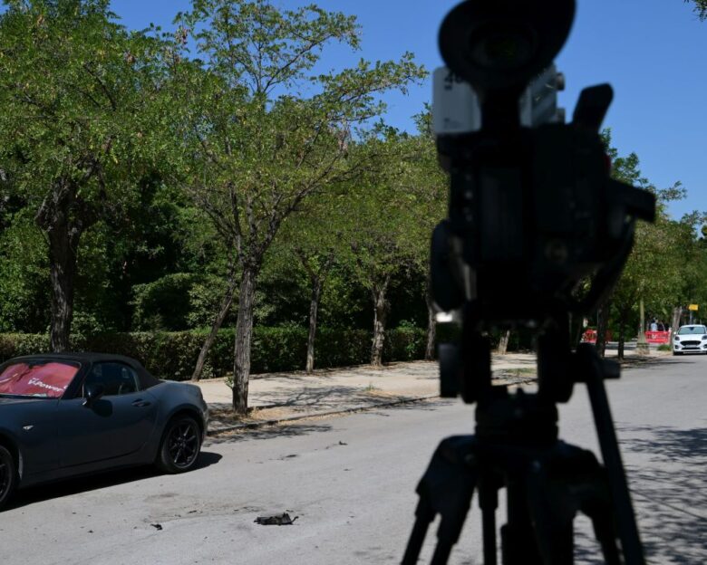 Πέθανε η Αύρα Γρηγορίου, η γυναίκα που αυτοπυρπολήθηκε στην Αίγλη Ζαππείου – Ήταν δημοσιογράφος