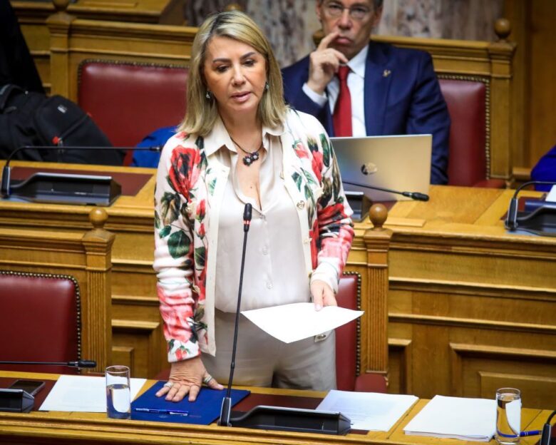 Ζέττα Μακρή: Τη Δευτέρα στο αυτόφωρο ο δημοσιογράφος για τον εκβιασμό στη βουλευτή