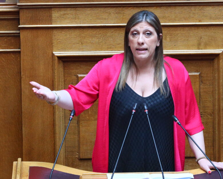 Αήθης επίθεση του Κωνσταντίνου Φλώρου στη Ζωή  Κωνσταντοπούλου: «Είσαι ξεφτιλισμένη»