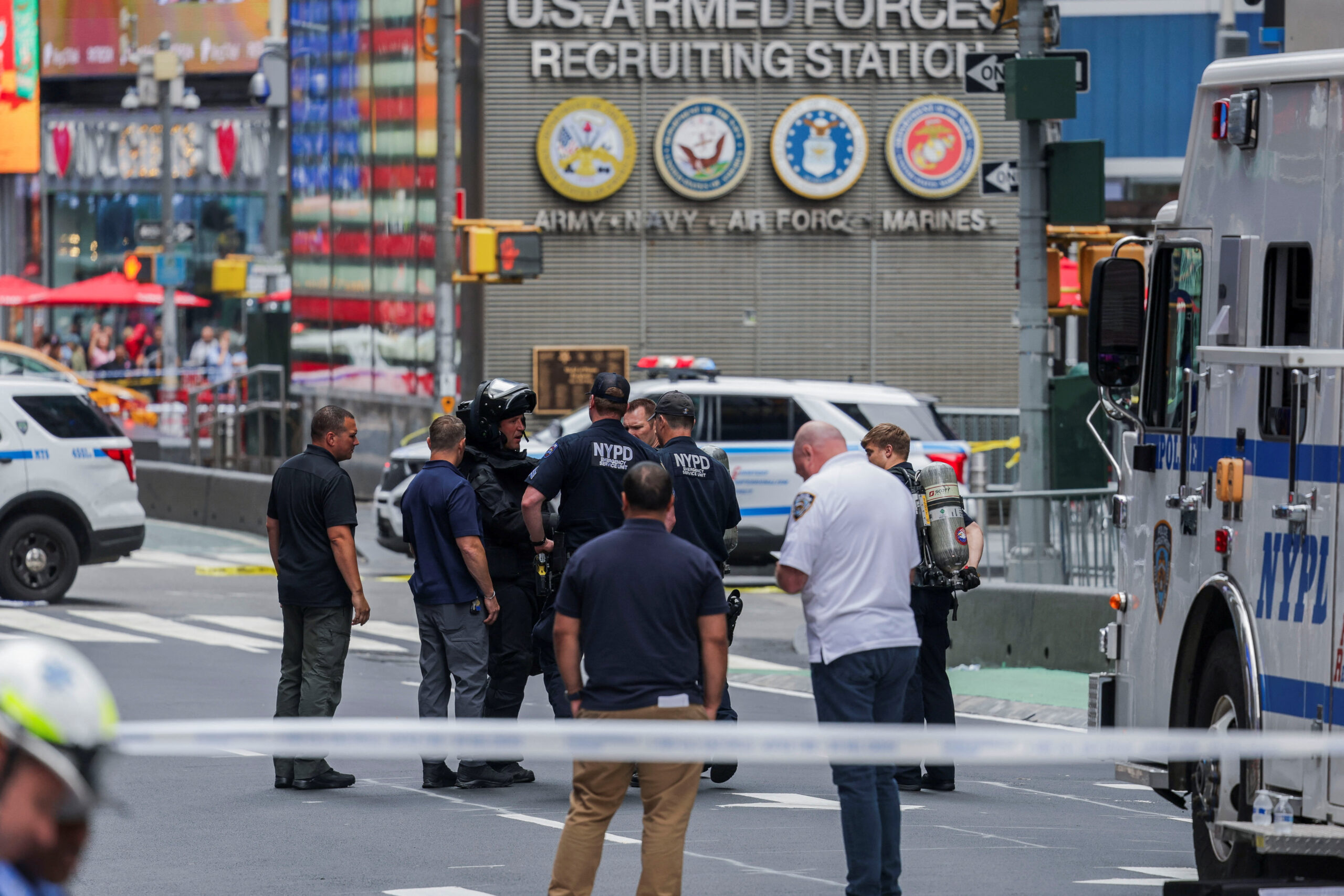 Αστυνομικοί στην Νέα Υόρκη στην Times Square