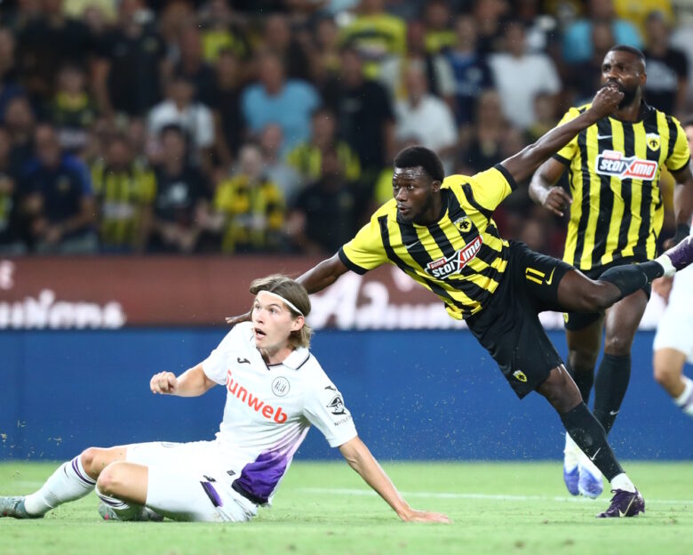 ΑΕΚ – Άντερλεχτ: Ο Κοϊτά έκανε το 1-0 και έβαλε «φωτιά» στην OPAP Arena