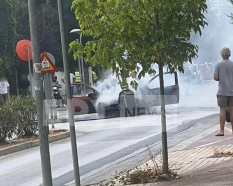 Αυτοκίνητο τυλίχθηκε στις φλόγες εν κινήσει στην Αγία Παρασκευή