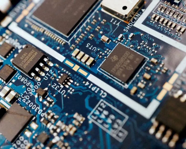 Nvidia και AMD θα δίνουν στις ΗΠΑ το 15% των εσόδων τους από πωλήσεις τσιπ στην Κίνα