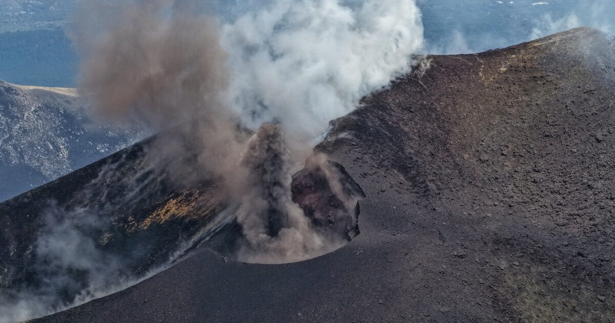 Etna: Impressive images from the new volcano eruption – Lava flow at an altitude of 3,000 meters