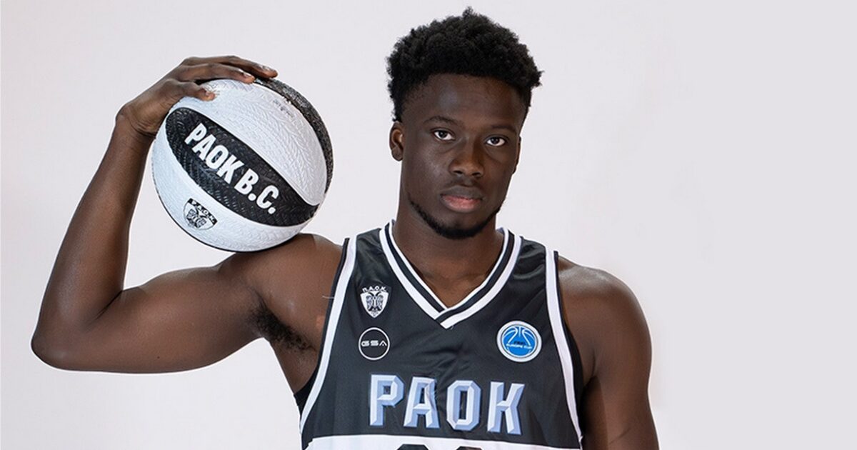 Finally, Alex Antetokounbos from PAOK is approaching Mars