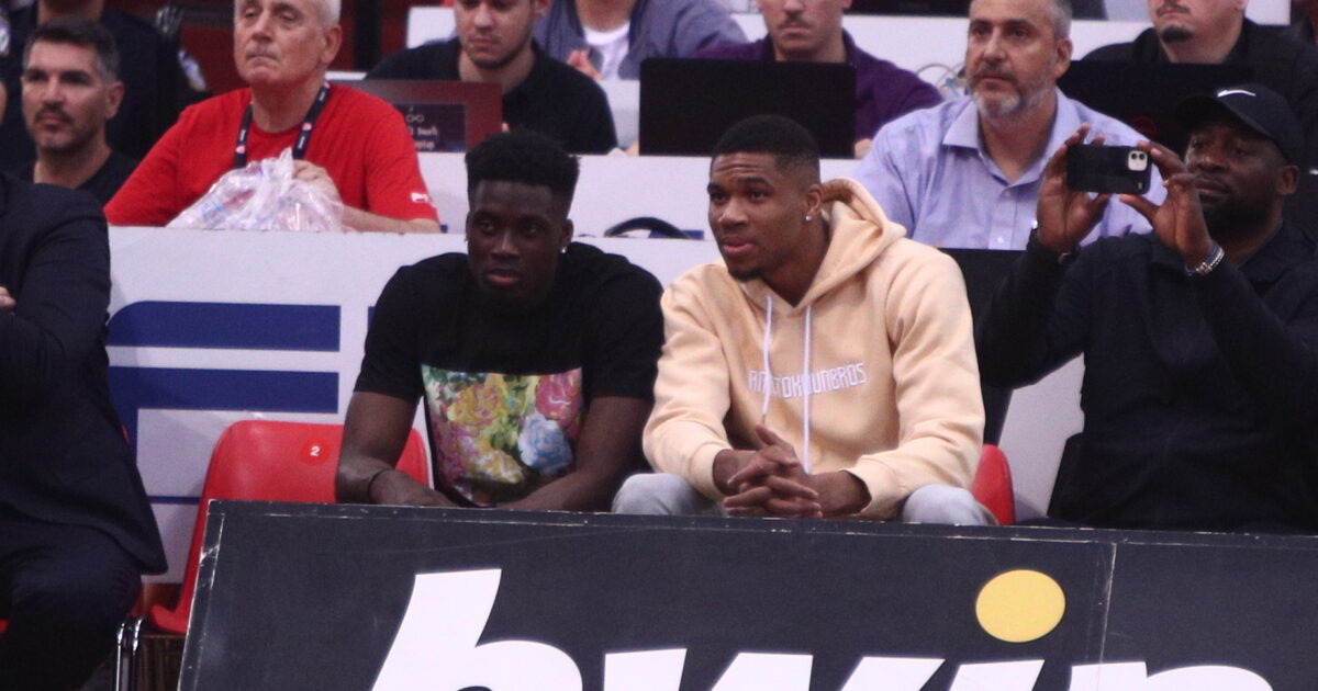 Richard Siao for Alex Antetokounbos: “Let’s go bro”