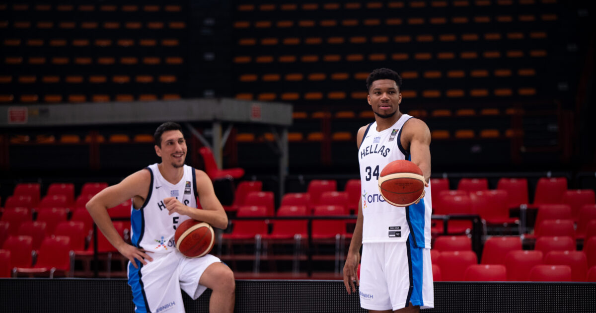 Giannis Antetokounbos’ cuff in Giannoulis Larentzakis became a “threat” by Evan Fournier