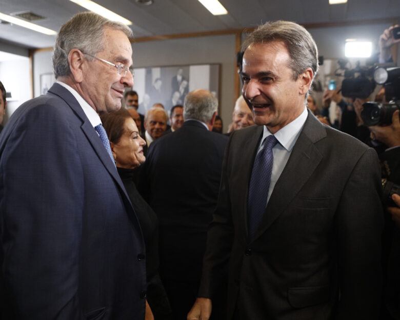 Μαξίμου για συνέντευξη Σαμαρά: «Η απάντηση έχει δοθεί από τους πολίτες 3 φορές με ποσοστά της τάξης του 40%»