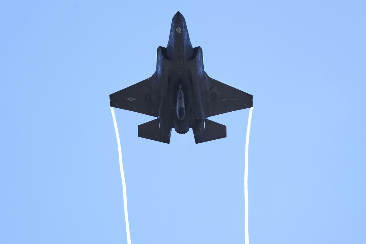 F35