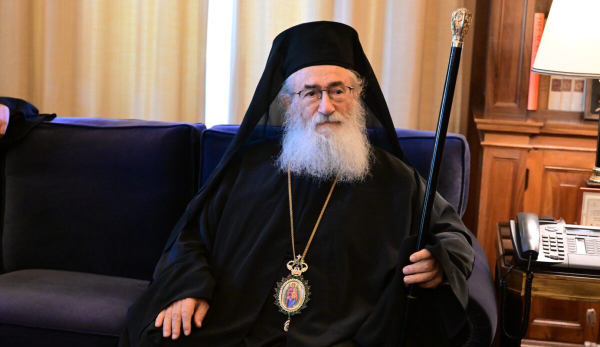 Ο Αρχιεπίσκοπος και ηγούμενος της ιεράς μονής Αγίας Αικατερίνης Όρους Σινά, Δαμιανός