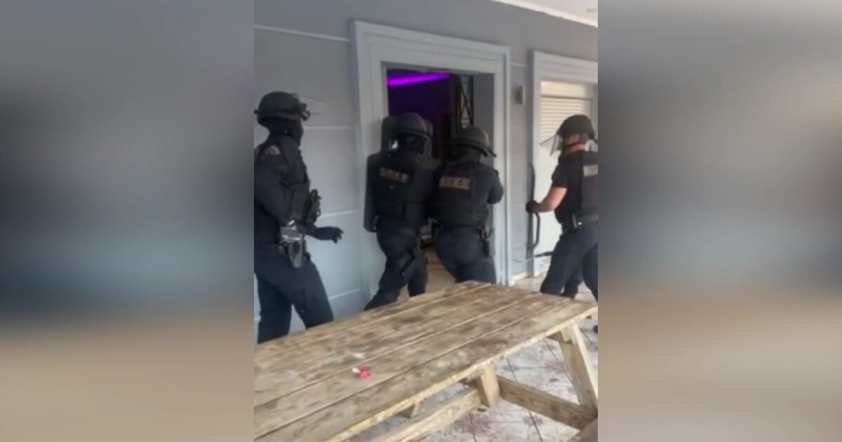 Great Police Operation in West Attica: 11 arrests for drugs and rheumatics