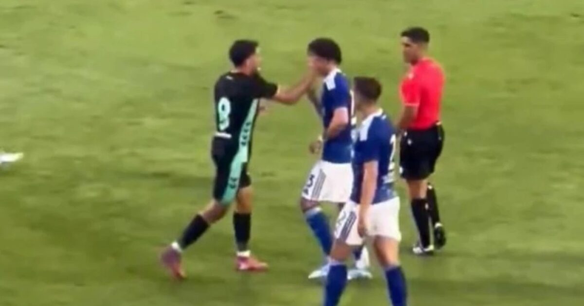 Incredible wood in the friendly Betis – Como: The players exchanged buns