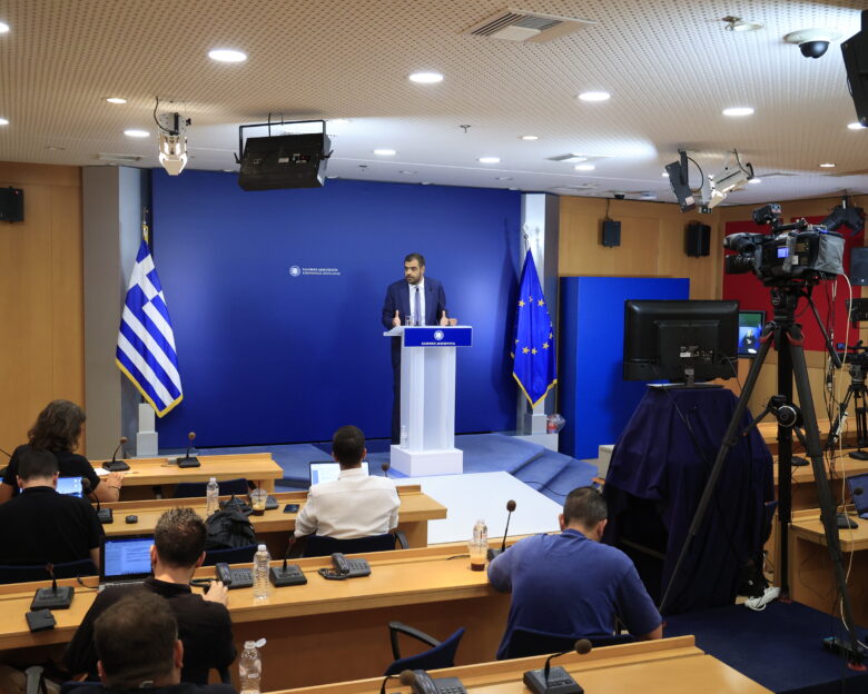 Μαρινάκης για ΔΕΘ: Ο πρωθυπουργός θα ανακοινώσει μέτρα στήριξης της οικογένειας