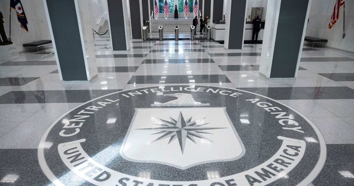 Donald Trump removes high -ranking CIA analyst for Russia – US Secret Services concerns