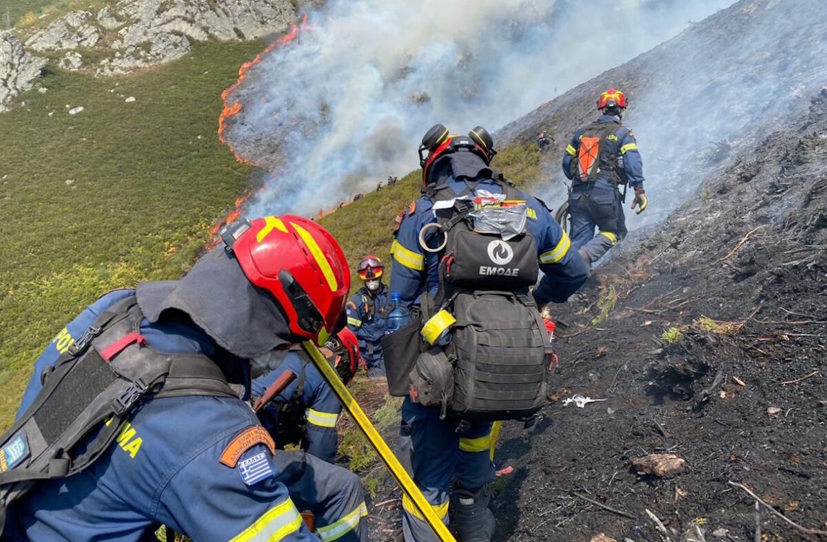 Έλληνες δασοκομάντος στη μάχη με τις πυρκαγιές στην Ισπανία