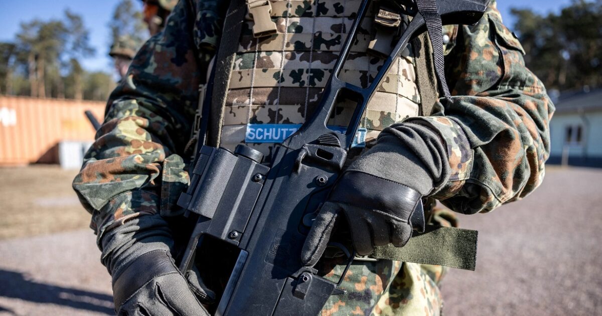 Europe is drawing up ‘precise’ plans to send troops to Ukraine – ‘there will be an American presence’
