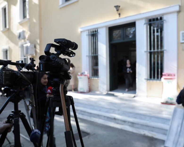 Πλημμύρες στη Μάνδρα: Αθώοι κηρύχθηκαν οι τρείς κατηγορούμενοι για ανθρωποκτονία από αμέλεια