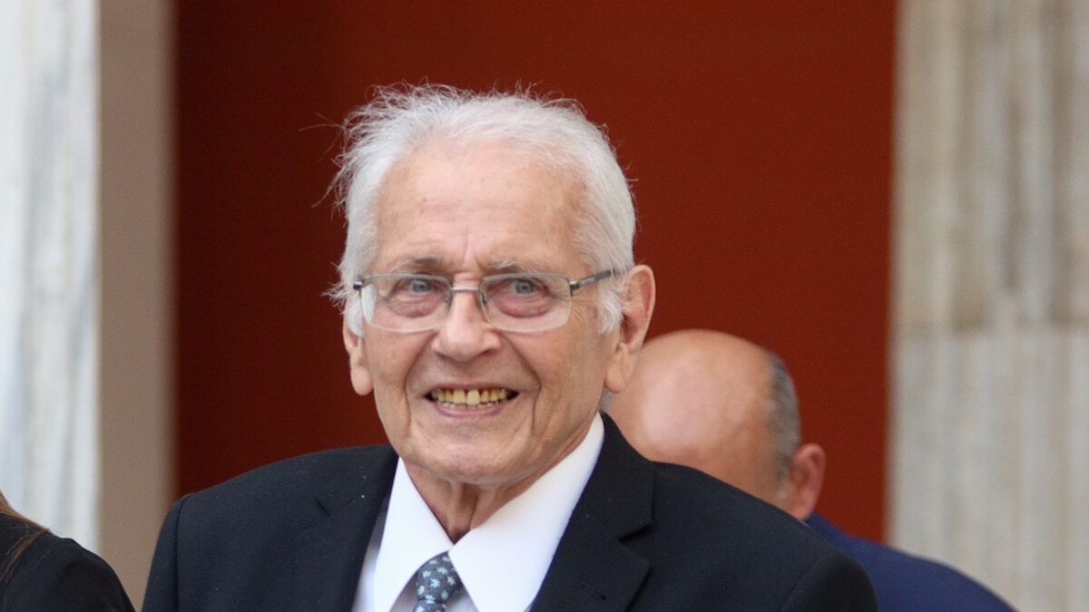 Δημήτρης Κωνσταντάρας