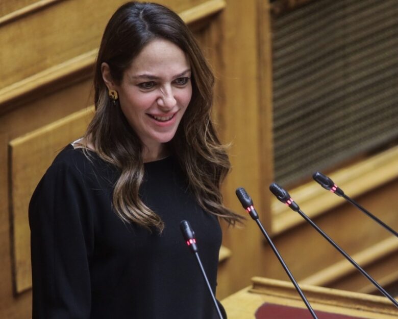 Μιχαηλίδου: Με 10 ακίνητα του Δημοσίου ξεκινά το πρόγραμμα κοινωνικής αντιπαροχής