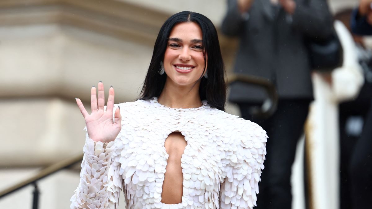 Η Dua Lipa