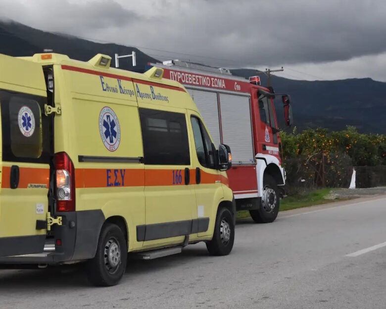 Κατερίνη: Αυτοκίνητο έπεσε σε γκρεμό – Πυροσβέστες απεγκλώβισαν την οδηγό