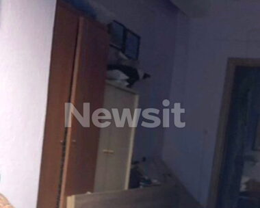 Το εσωτερικό του δωματίου στην Ασπροβάλτα μετά την έκρηξη