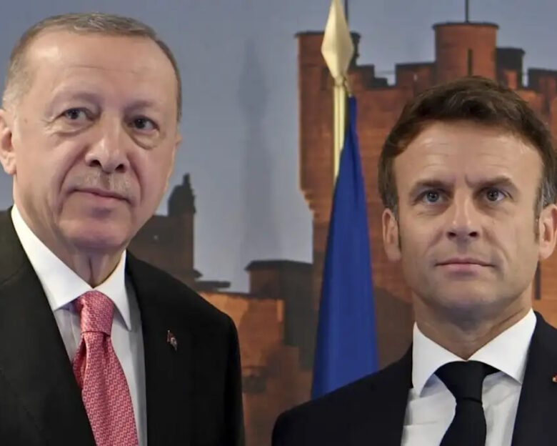 Μακρόν σε Ερντογάν: Η Γαλλία είναι έτοιμη να εργαστεί πάνω σε μία φιλόδοξη διμερή ατζέντα με την Τουρκία