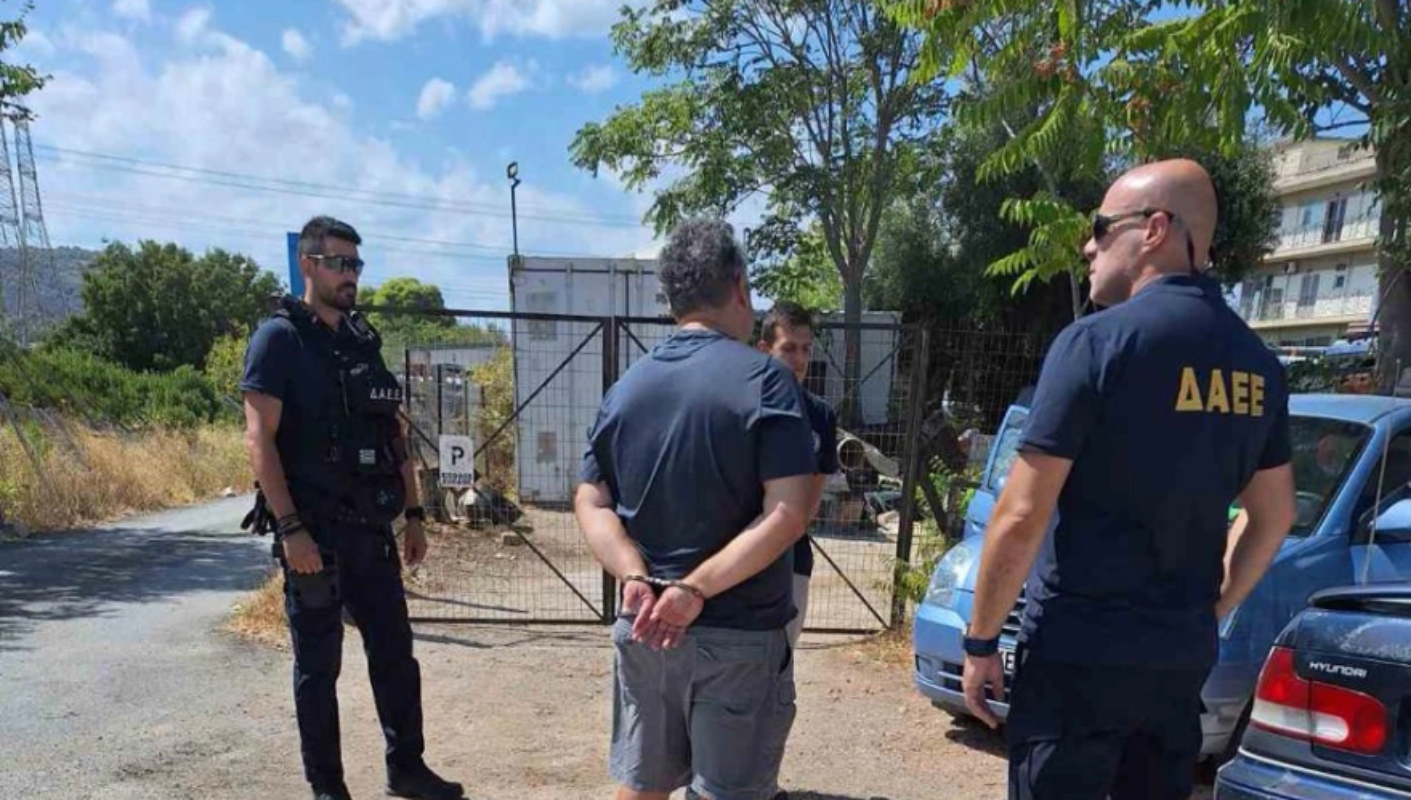 Σύλληψη εμπρηστή στην Παλλήνη