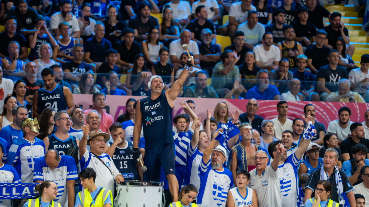 ΑΝΑΣΤΑΣΙΑ ΚΑΡΕΚΛΑ