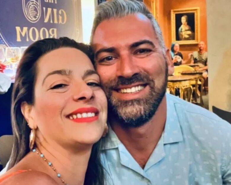 Τραγωδία στην Εύβοια: Θρήνος στο «τελευταίο αντίο» για το ζευγάρι που ξεψύχησε στην άσφαλτο