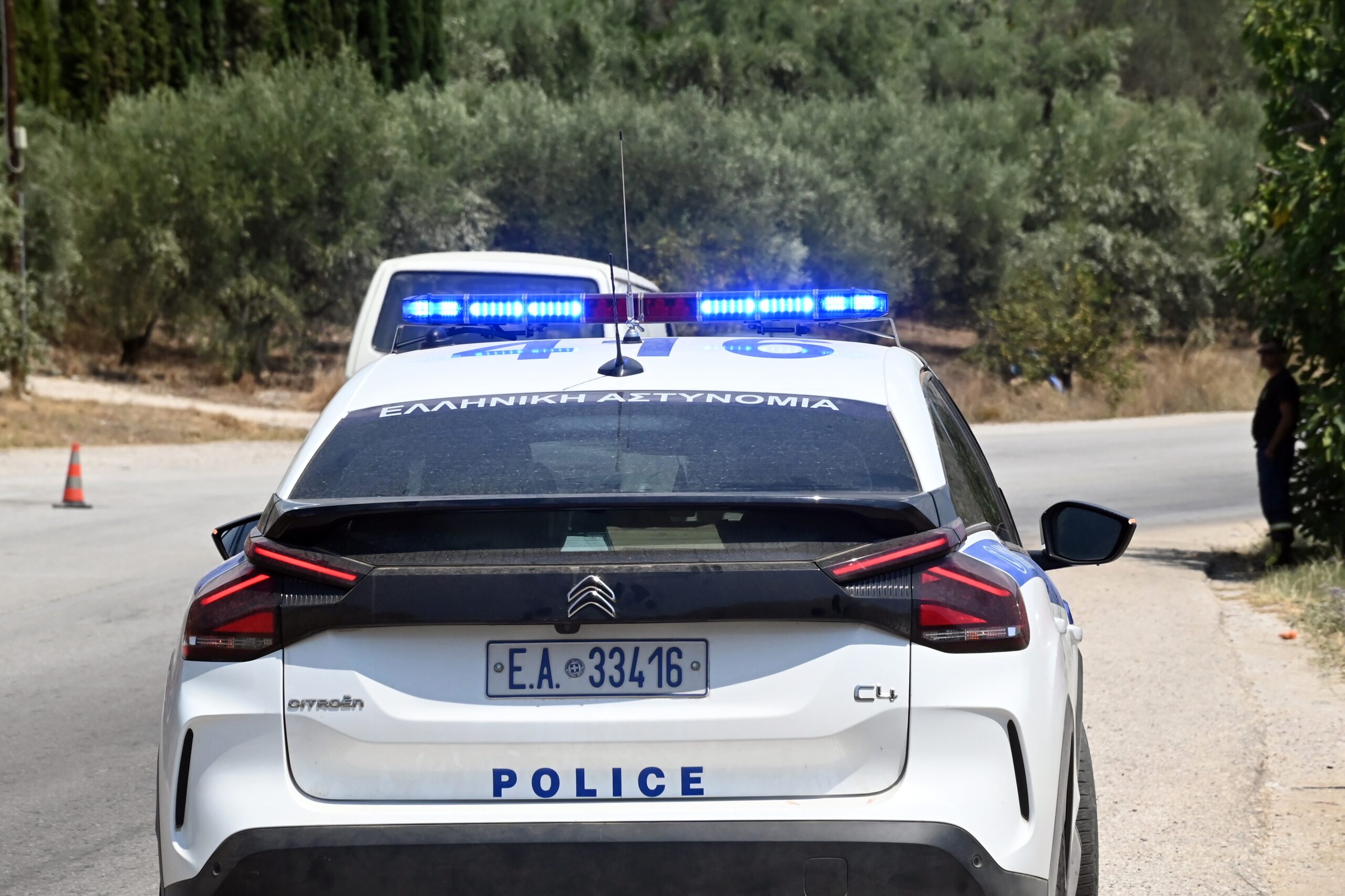 Πάτρα: 13χρονος πήρε το αυτοκίνητο του πατέρα του και εξαφανίστηκε -  Εντοπίστηκε ώρες αργότερα κρυμμένος σε σπίτι