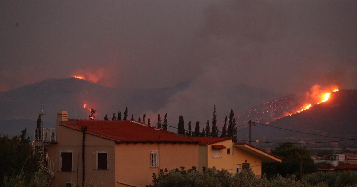 Fire in Keratea: arrests of two DEDDIE executives – electricity pillar the “zero point” of the devastating fire
