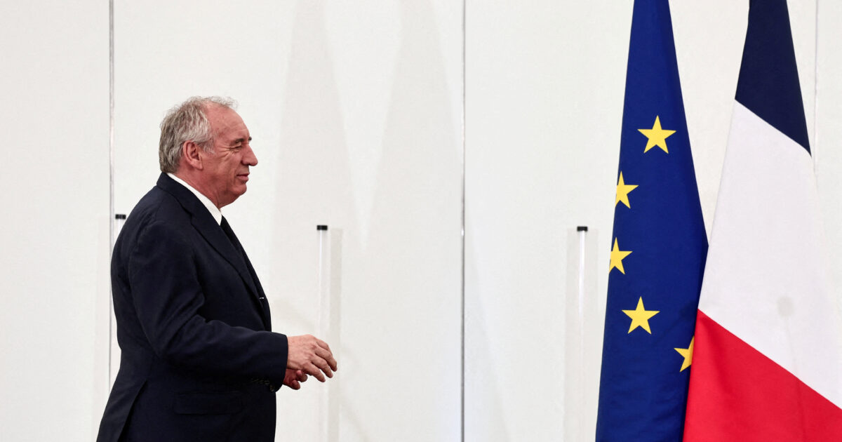 In the vestibule of the fall the Government of France and in the IMF depth