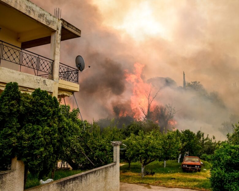 Πολύ υψηλός κίνδυνος για φωτιά το Σάββατο σε Αττική, Πελοπόννησο, Θεσσαλία και άλλες 7 περιφέρειες
