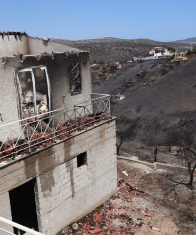 Καμένο σπίτι