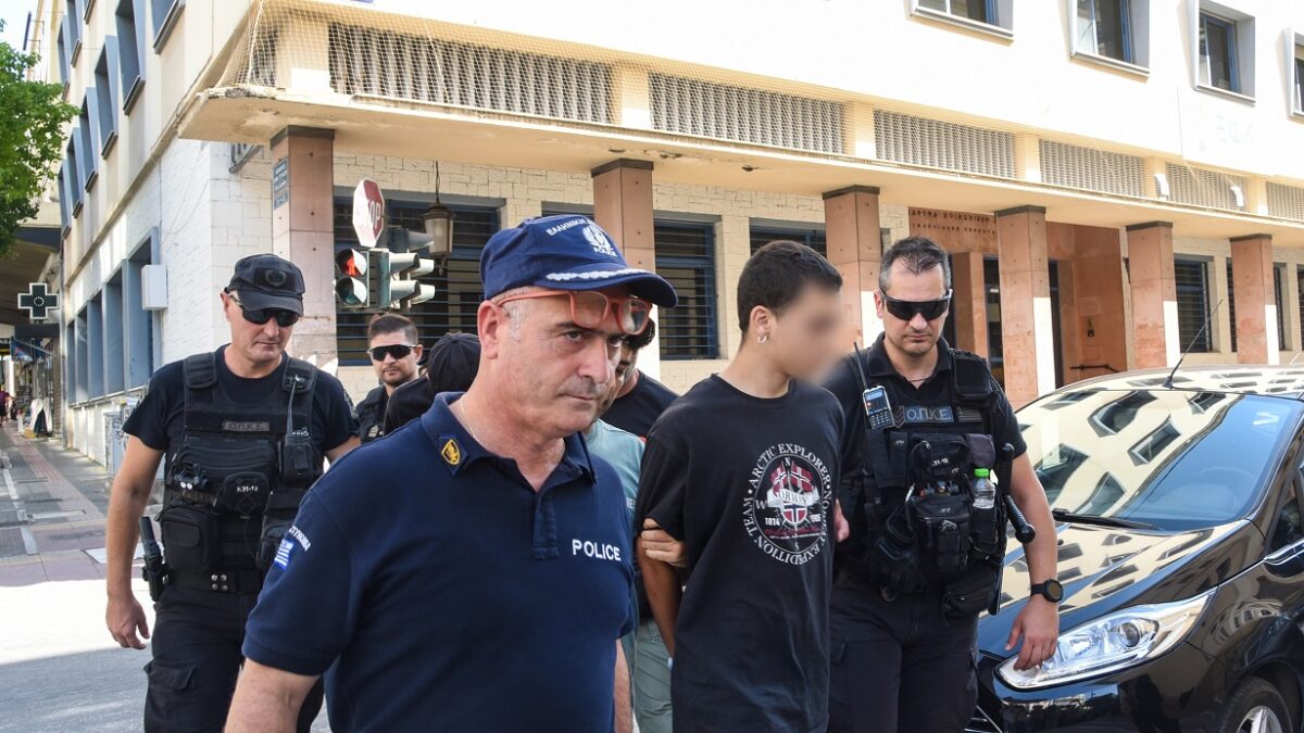 Φωτιά στην Πάτρα