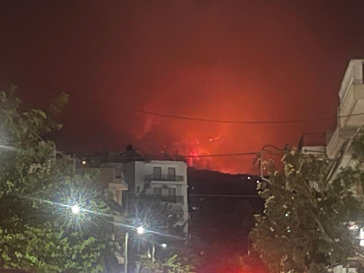 Φωτιά στην Πάτρα