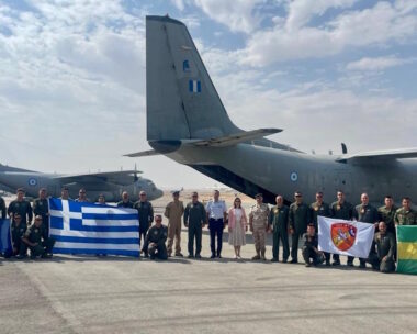 Τα αεροπλάνα που πέταξαν ανθρωπιστική βοήθεια στη Γάζα
