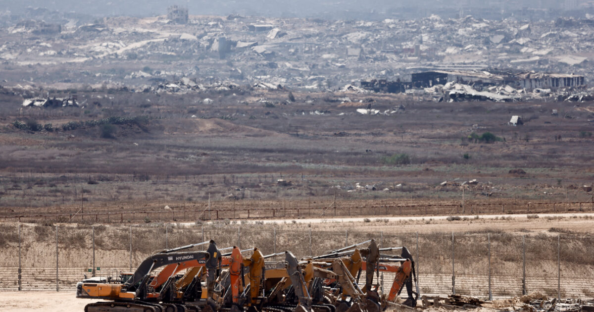France invites Israel to “abandon the plan” for new settlements on the West Bank