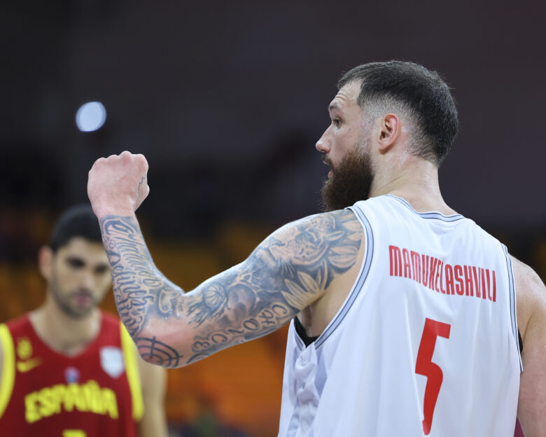 Γεωργία – Ισπανία 83-69: Πρώτη βόμβα στο Eurobasket 2025 δια χειρός Μαμουκελασβίλι