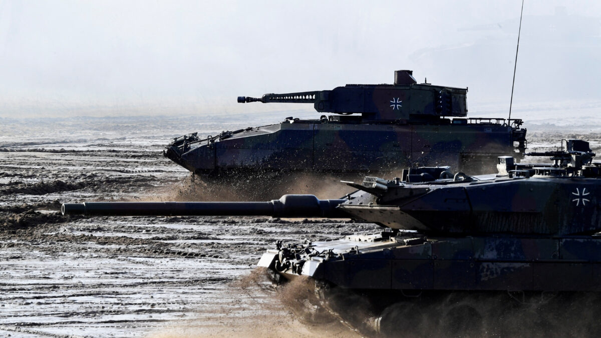 Γερμανικά τεθωρακισμένα Leopard και Puma