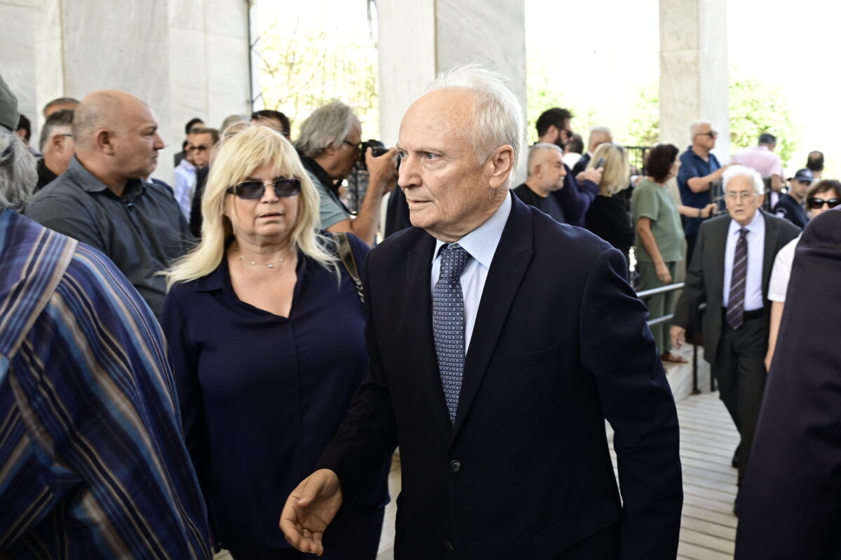 Γιάννης Ανδριανός