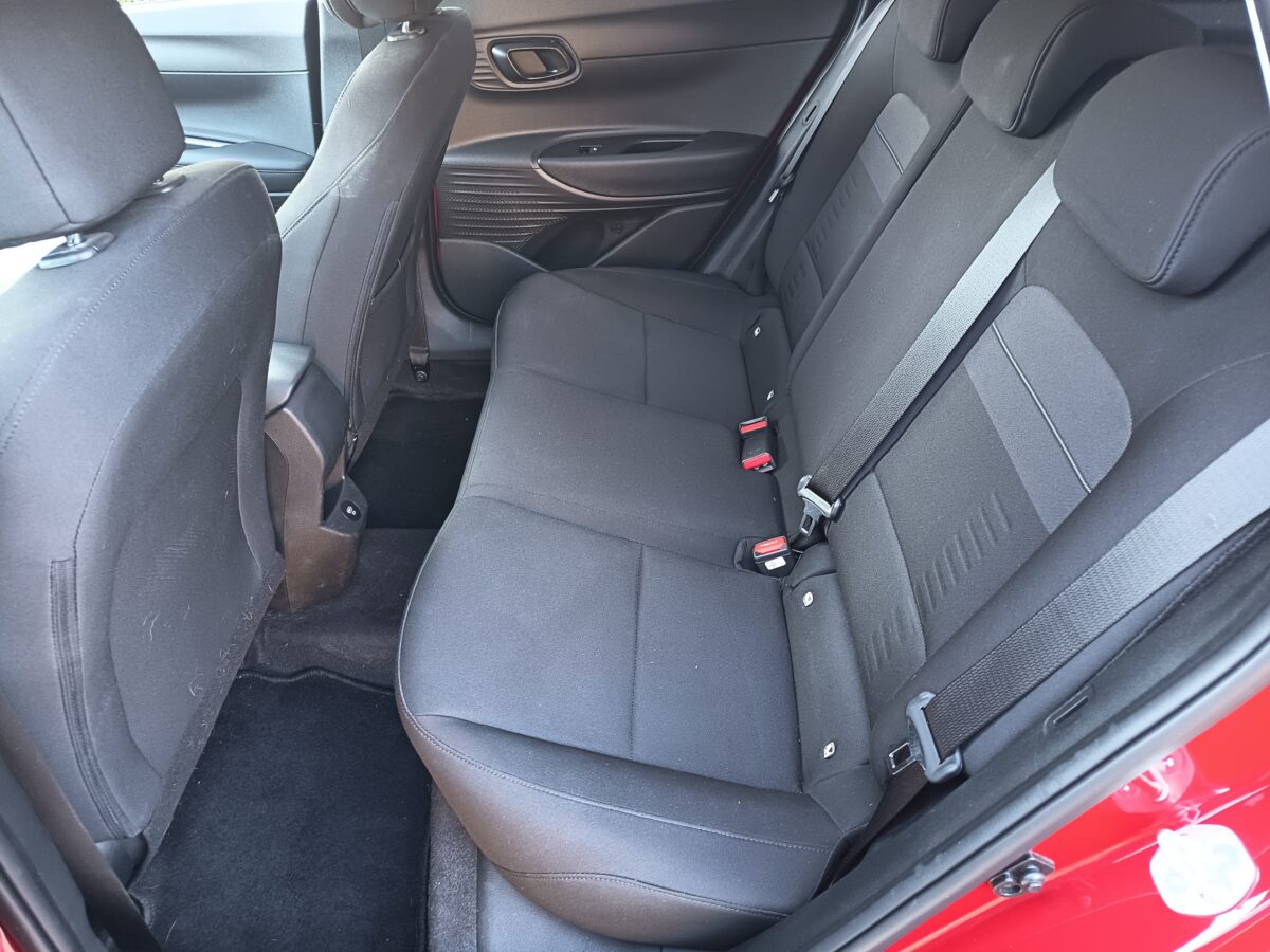 hyundai-bayon-1-2lt79ps-