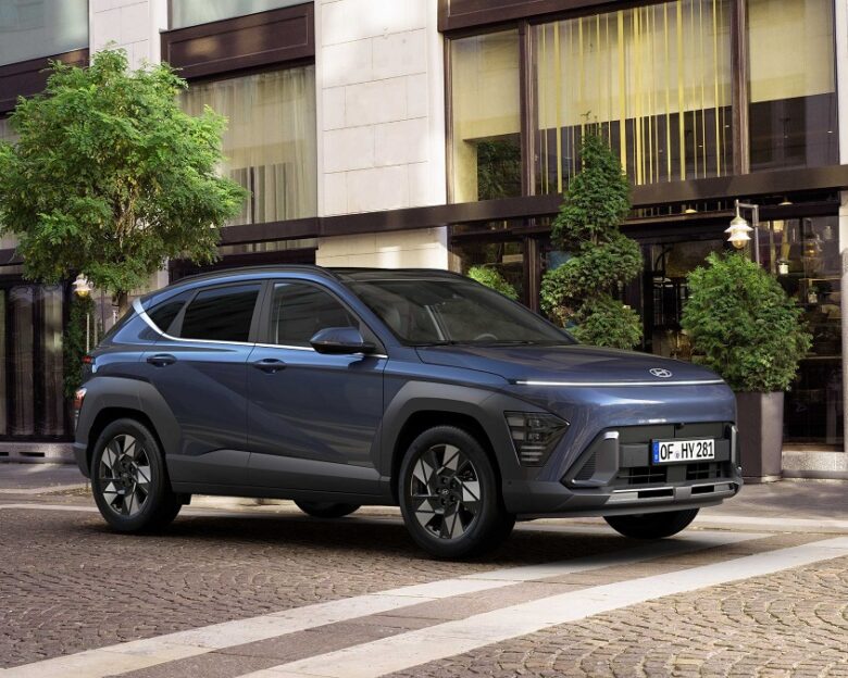 Hyundai: Διαθέσιμη η υπηρεσία Google Places για πολλά σημεία ενδιαφέροντος